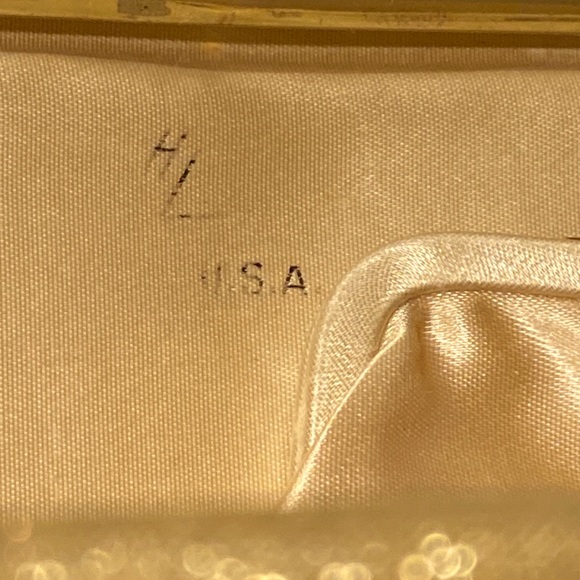 Vintage H L USA Gold Clutch Handbag Purse Wallet kiss closure & attached wallet - Picture 10 of 16